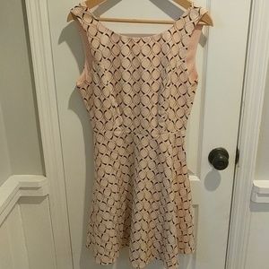 Fabrik pink geometric pattern dress sz M polyester